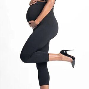 Preggo Leggings Black Maternity Capri, Crop, Style PL01 Size XL to 2XL (NWT)